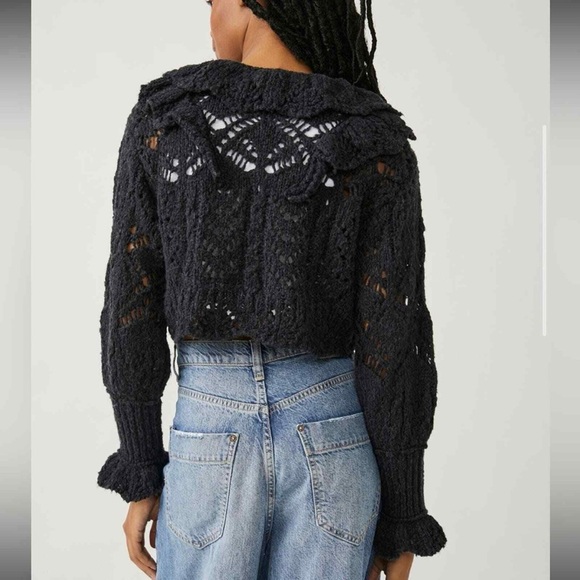 𝓯𝓹 Free People ~ Avery Cardigan in black - Picture 2 of 16